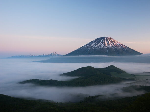 Hokkaido featured dating spots that couples love to visit. | J-TRIP ...